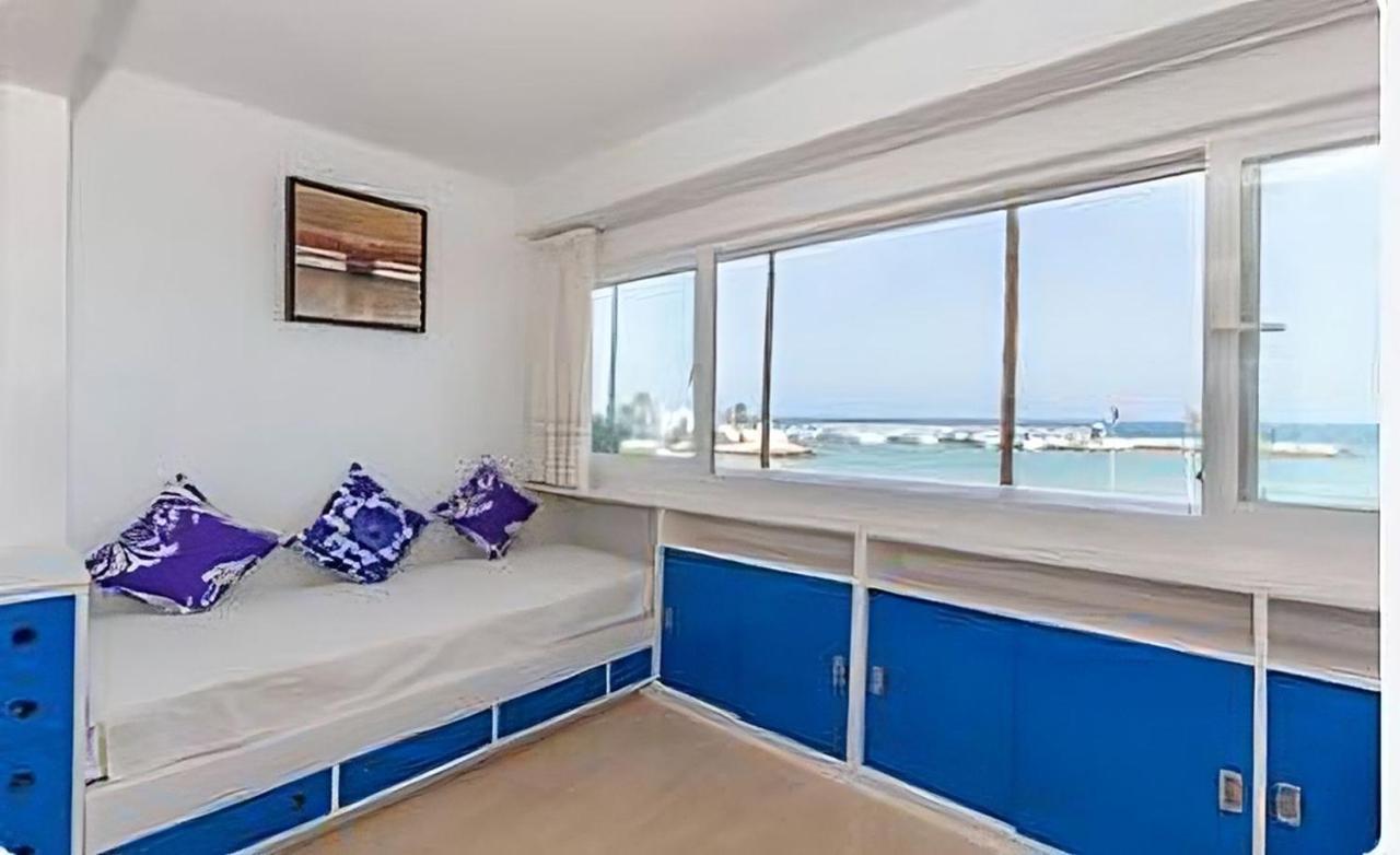 Eden Roc I Apartment *